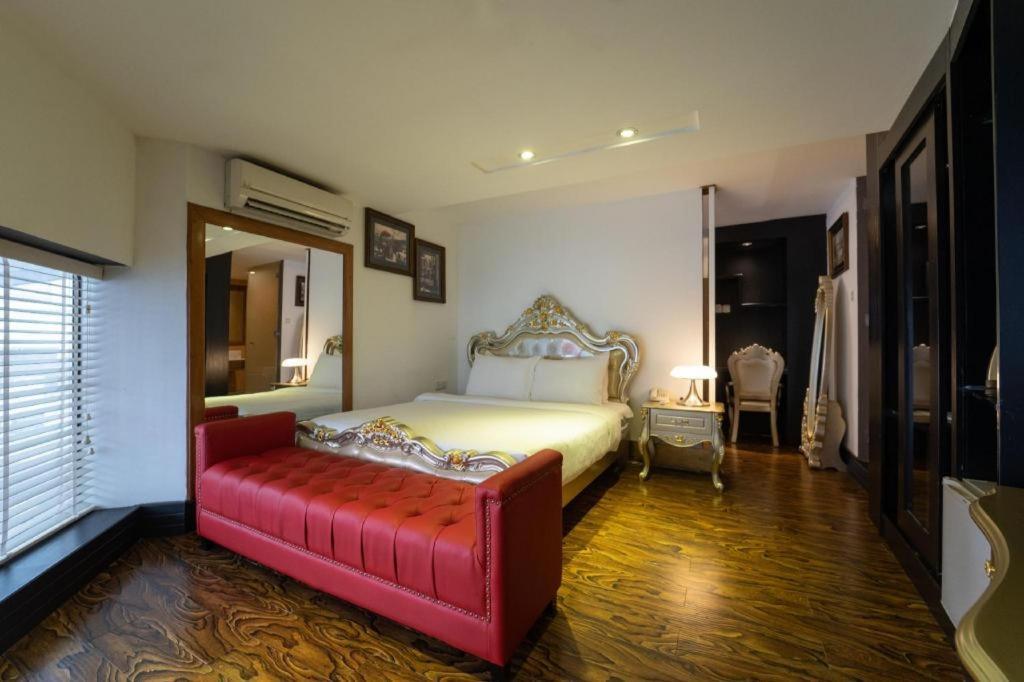 The White Hotel 8A Thai Van Lung Πόλη Χο Τσι Μινχ Εξωτερικό φωτογραφία