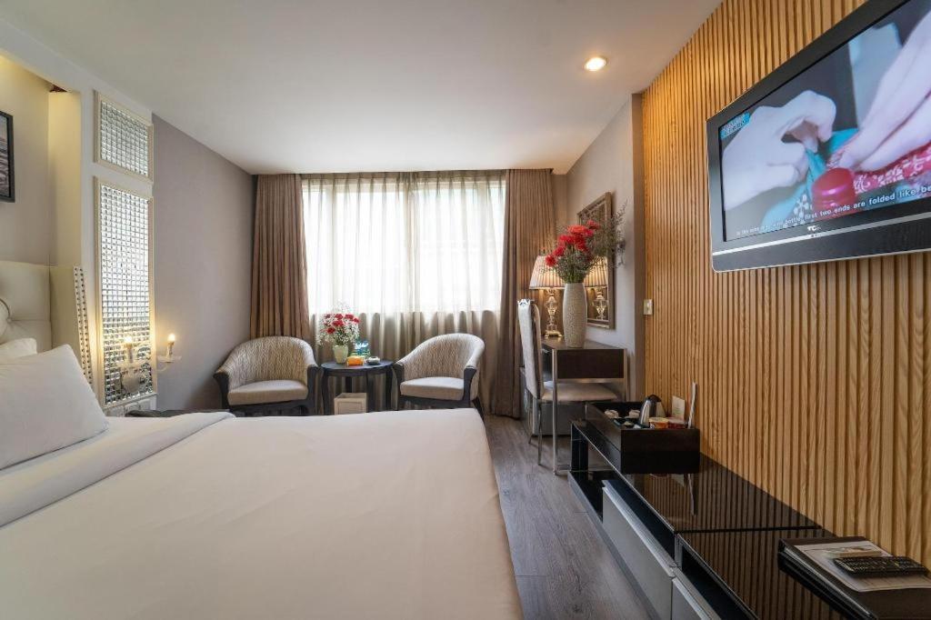The White Hotel 8A Thai Van Lung Πόλη Χο Τσι Μινχ Εξωτερικό φωτογραφία