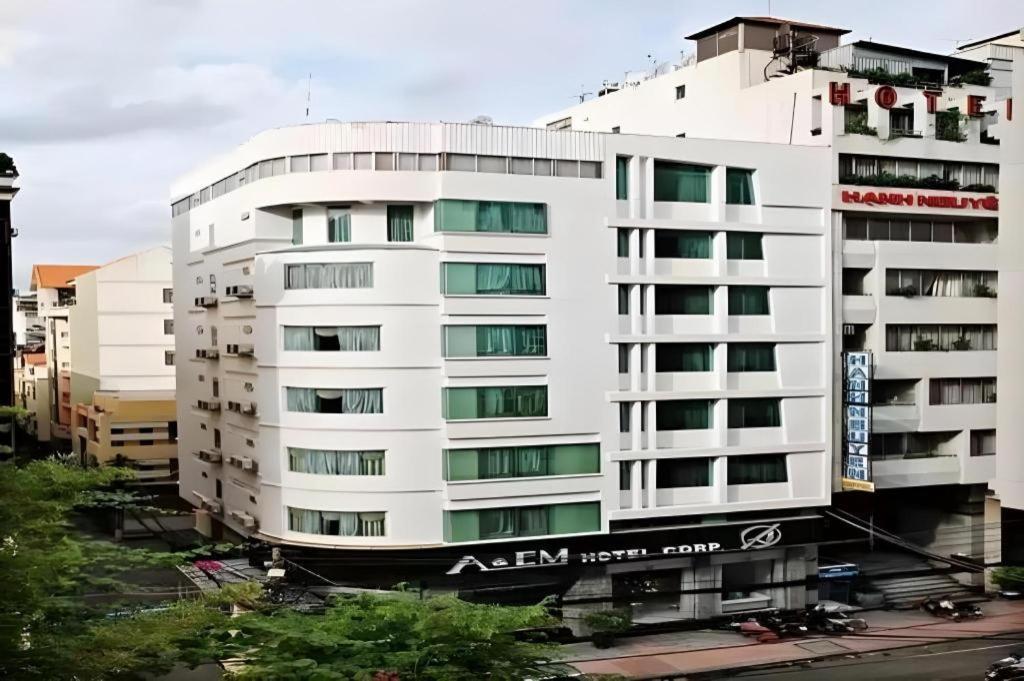 The White Hotel 8A Thai Van Lung Πόλη Χο Τσι Μινχ Εξωτερικό φωτογραφία